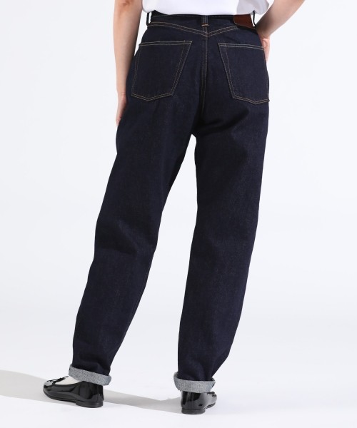 LUCY HIGH WAIST TAPERED JEANS