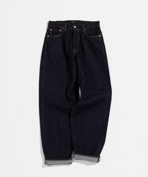 LOOSE TAPERED JEANS [UNISEX]