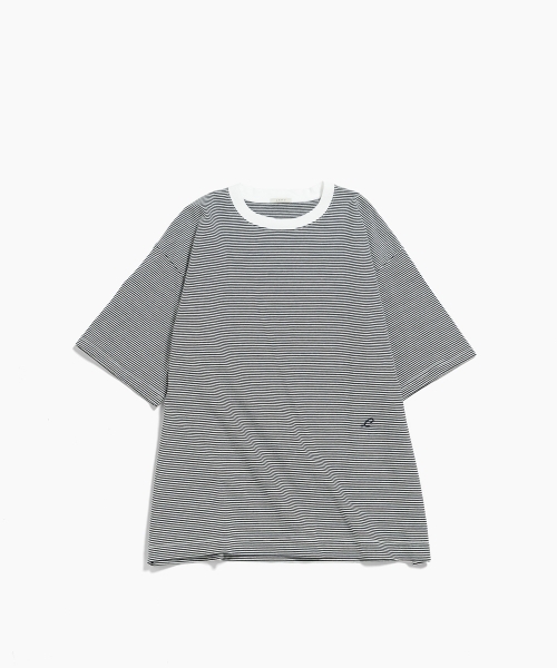 THIN BORDER T-SHIRT