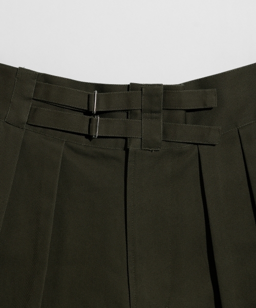 DOUBLE BELTED GURKHA SHORTS