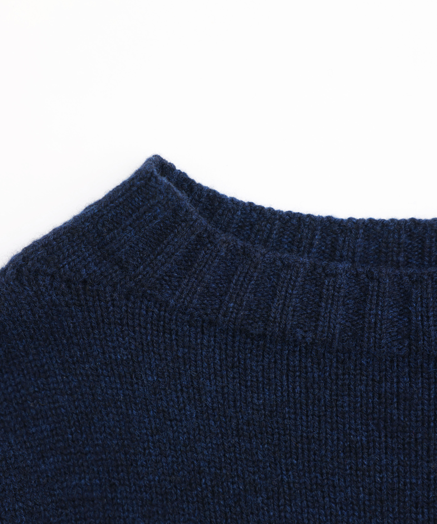 [CLUÉL CAPSULE COLLECTION] EXTRA FINE LAMB PRINTED KNIT