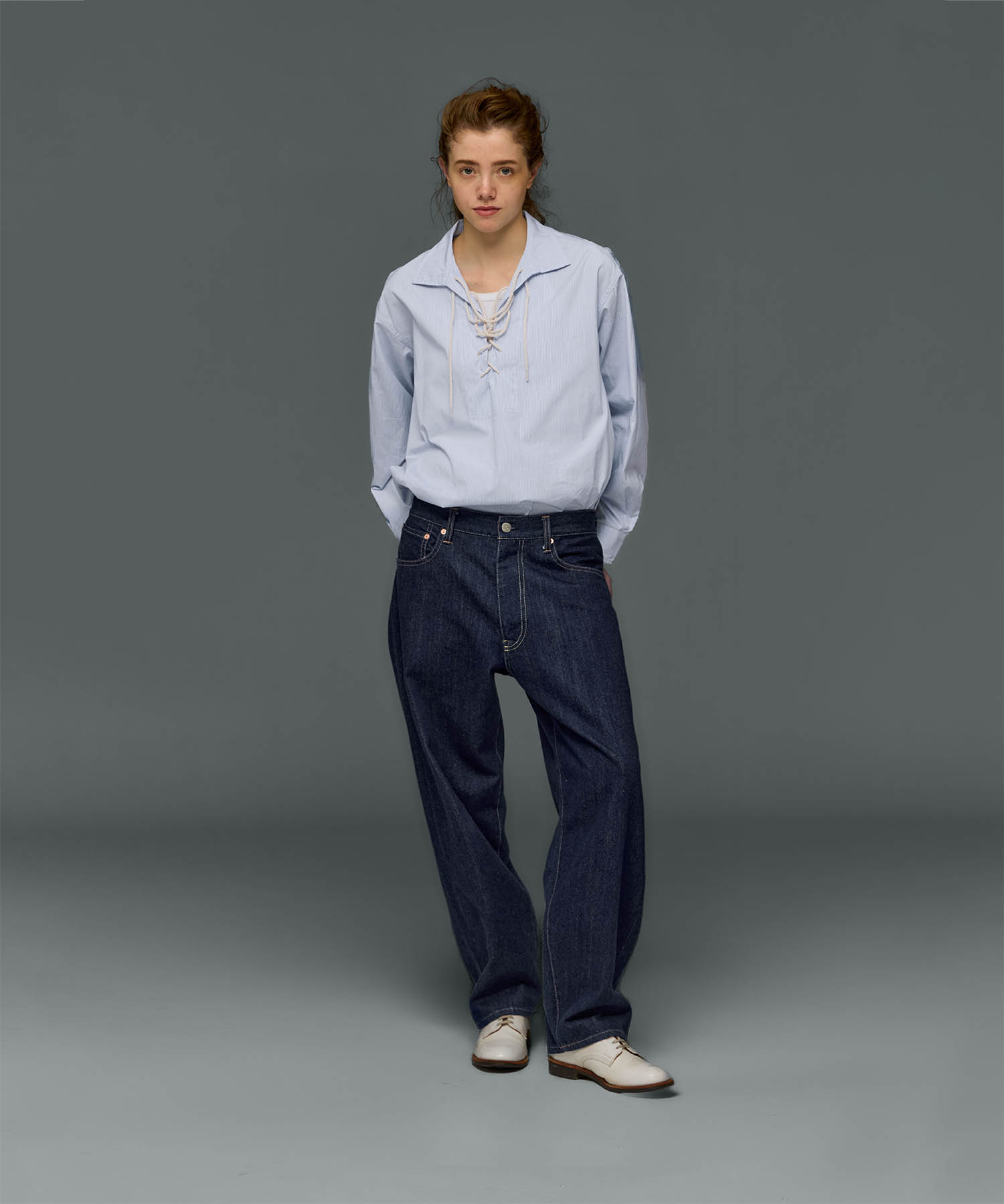 LOOSE TAPERED JEANS with KELEN
