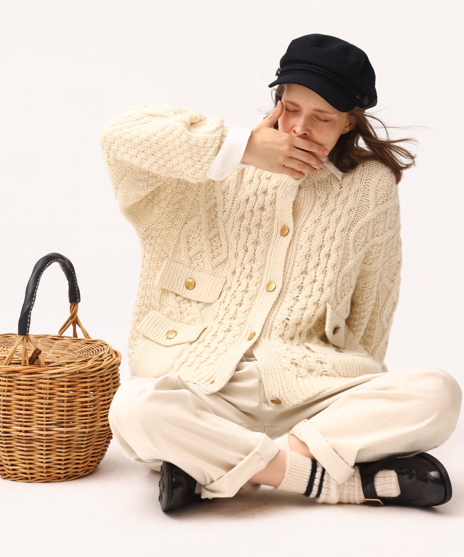 ARAN KNIT CREW NECK CARDIGAN