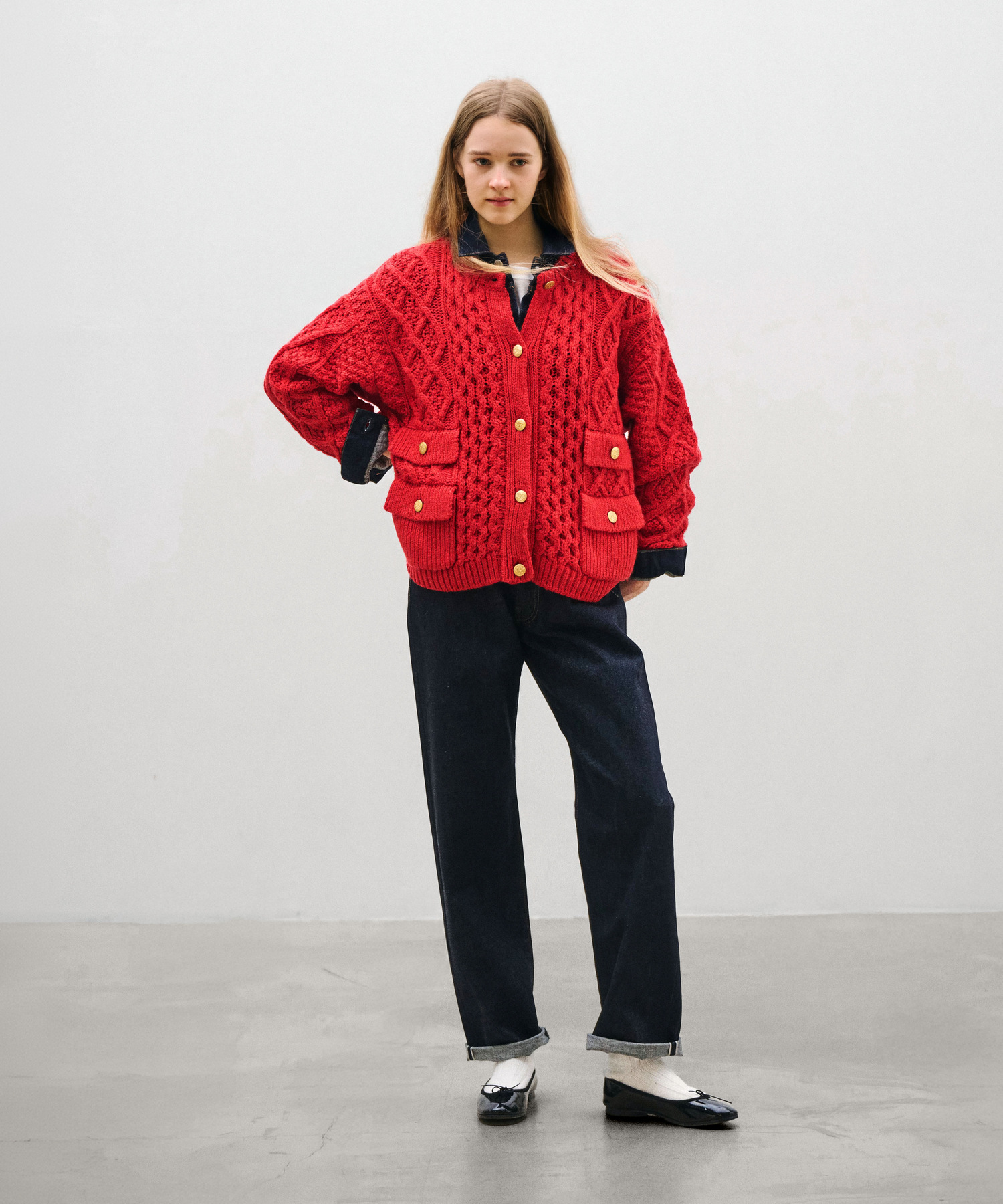 ARAN KNIT CREW NECK CARDIGAN