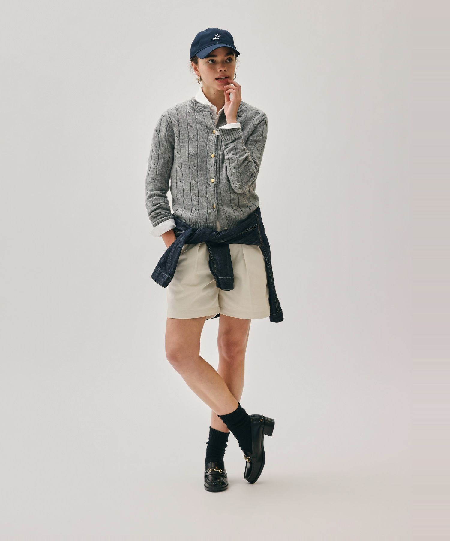 CABLE PATTERN CREW CARDIGAN