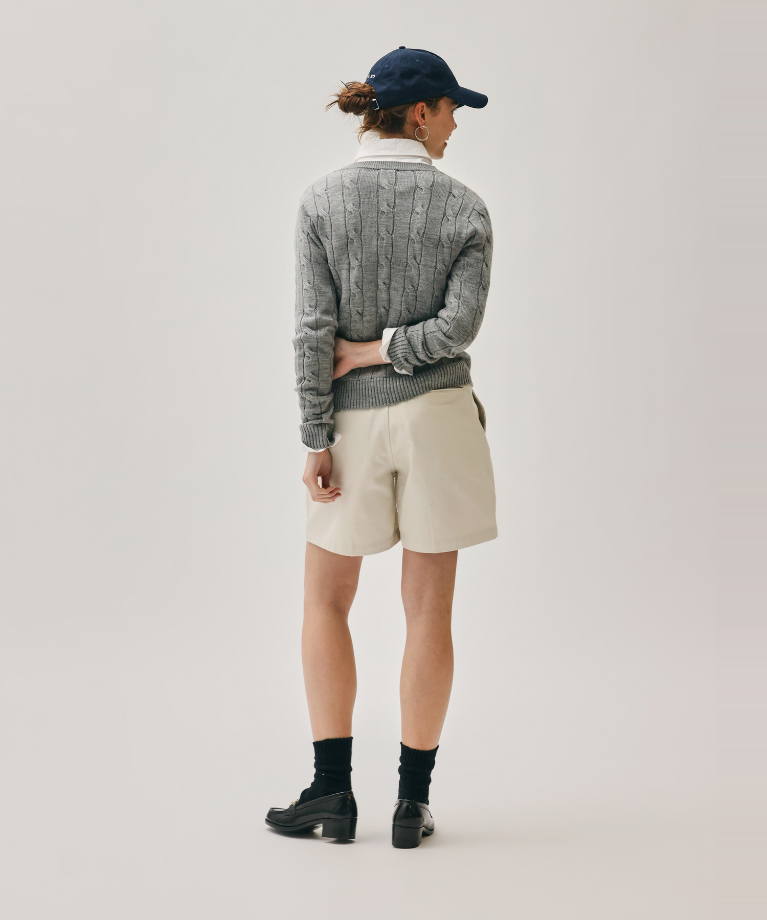 CABLE PATTERN CREW CARDIGAN