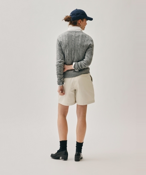 CABLE PATTERN CREW CARDIGAN