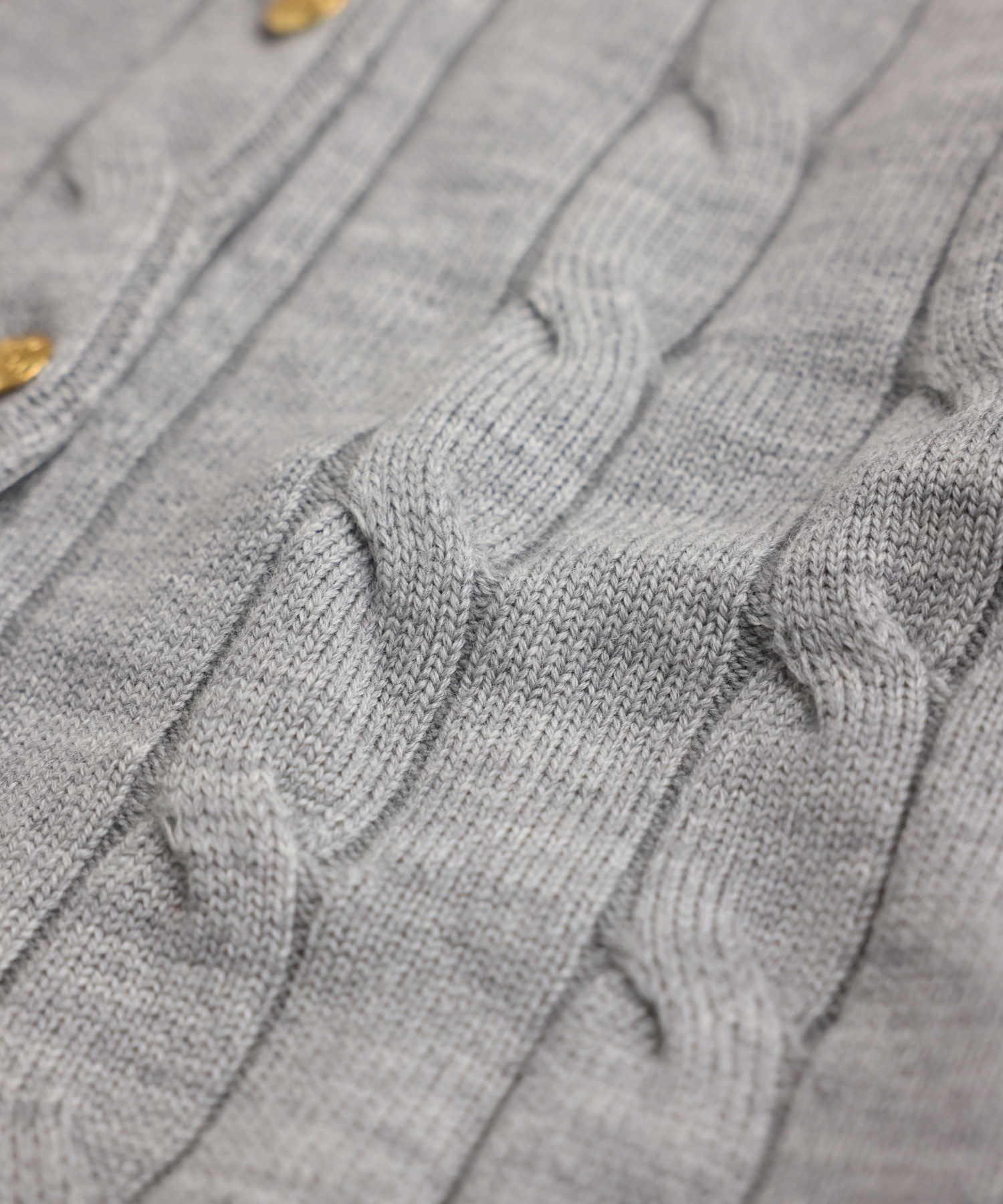 CABLE PATTERN CREW CARDIGAN