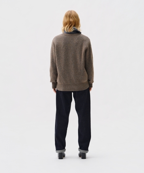 EXTRA FINE LAMBSWOOL SWEATER with MIYAKO TAKAYAMA
