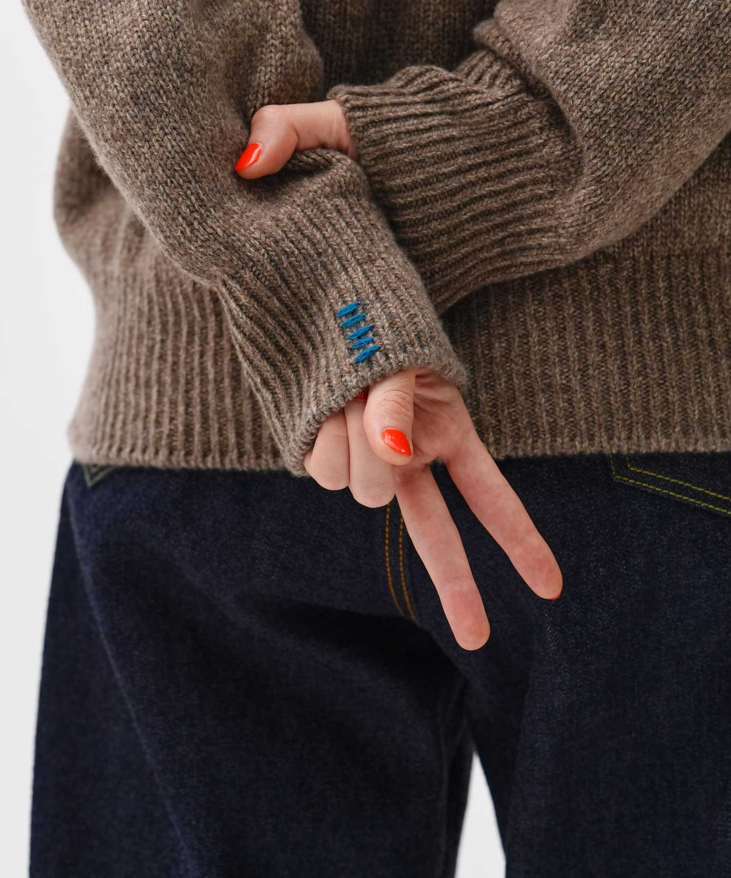 EXTRA FINE LAMBSWOOL SWEATER with MIYAKO TAKAYAMA