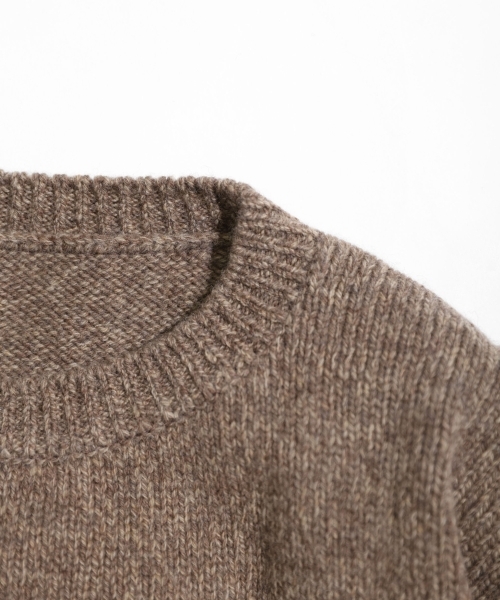 EXTRA FINE LAMBSWOOL SWEATER with MIYAKO TAKAYAMA